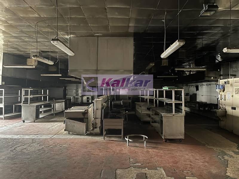 21 !! 22000 SQFT RUNNING KITCHEN FOR RENT WITH ALL EQUIPMENT'S IN ALQUOZ AED: 590k INCLUDING TAX !!
