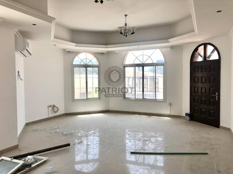 4 Well Maintained 3-BR With Service Block In Al Barsha