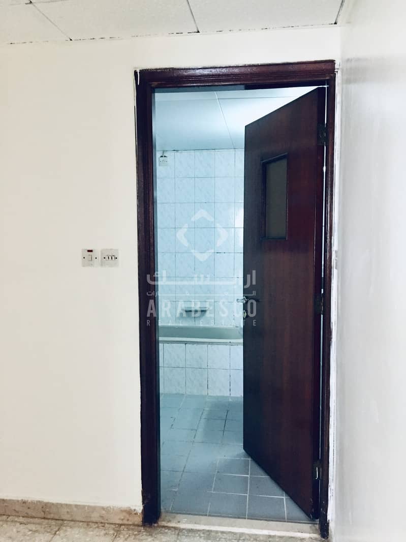 33 SPACIOUS 1BHK WITH MASTER BEDROOM IN SHABIA 10