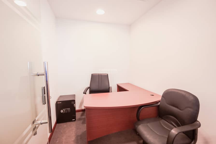 4 Fully Fitted & Furnished office| Great Location