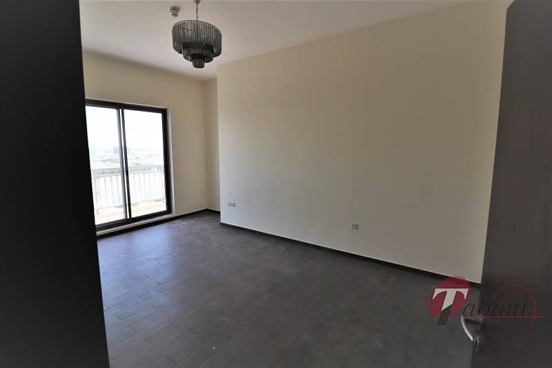 5 Bigger rooms|Chiller free|Near To metro|Best view