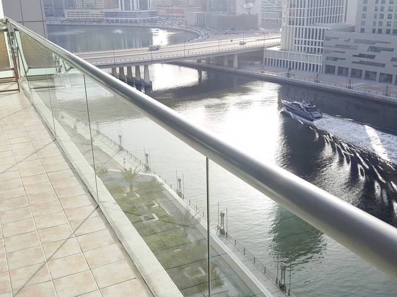 Bird Eye Views of Canal, 1 BHK Apartment To Let , Windsor Manor Tower at Business bay Bird Eye Views of Canal, 1 BHK Apartment To Let , Windsor Manor Tower at Business bay
