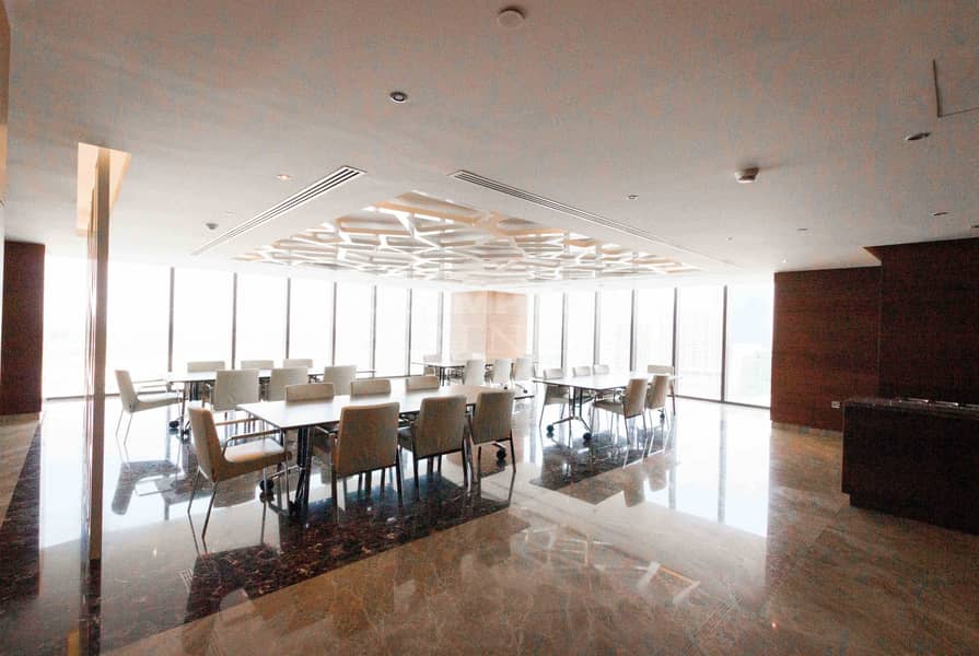 6 Luxurious Fully Furnished office in Abu Dhabi