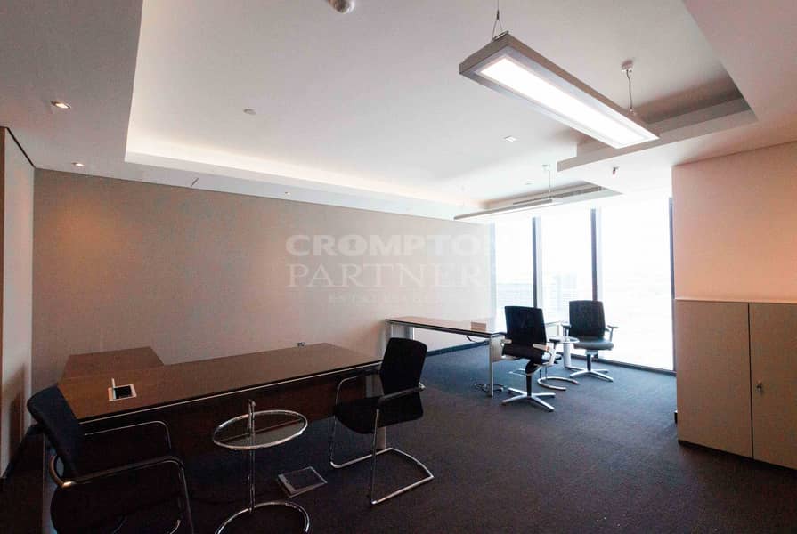 17 Luxurious Fully Furnished office in Abu Dhabi
