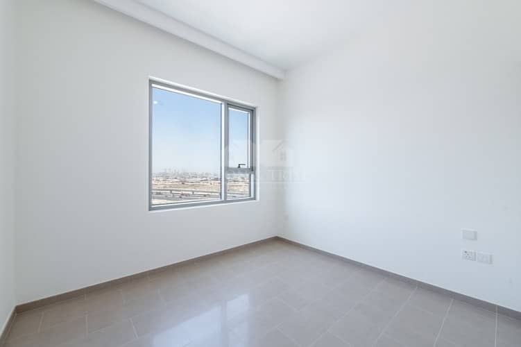 Vacant I Brand New I Spacious Layout I Free Chiller Vacant I Brand New I Spacious Layout I Free Chiller