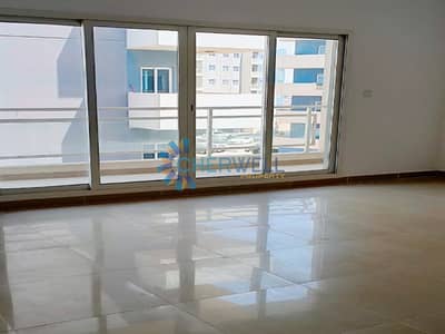Hot Deal | Luxurious Apartment | Excelent Condition | Vacant Hot Deal | Luxurious Apartment | Excelent Condition | Vacant