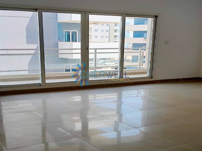 Hot Deal | Luxurious Apartment | Excelent Condition | Vacant