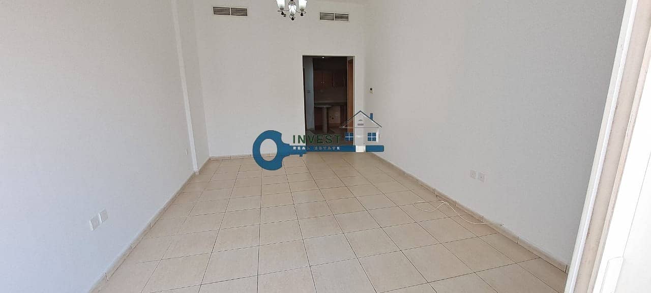 4 Nice Villa View One Bedroom 29k 4chq  with full facilities
