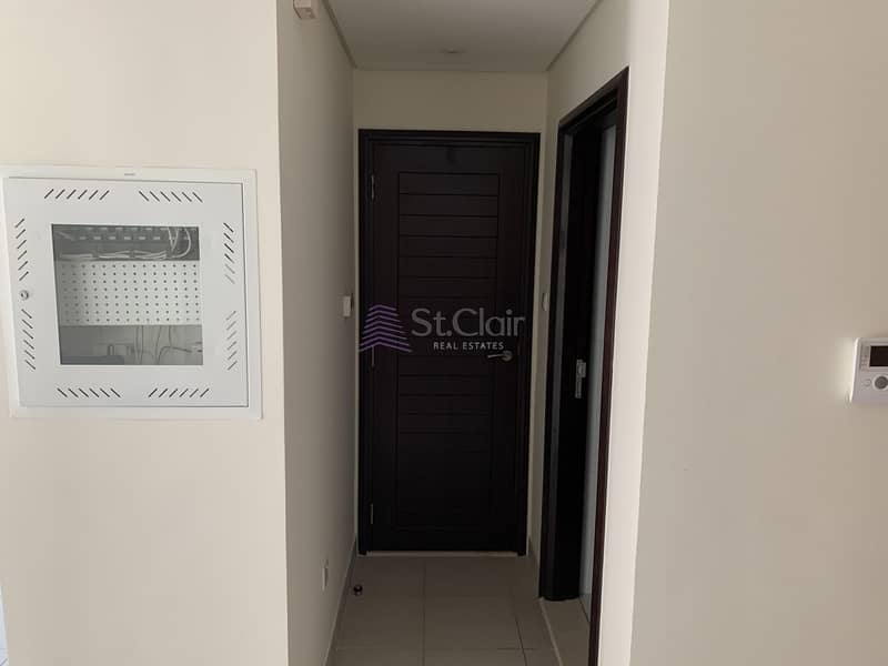 8 SPECIOUS STUDIO APT | CHILLER FREE | WELL MAINTAINED