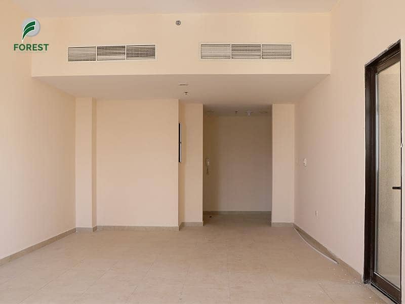 Huge Layout | 3 Bedrooms Plus Maids | Vacant