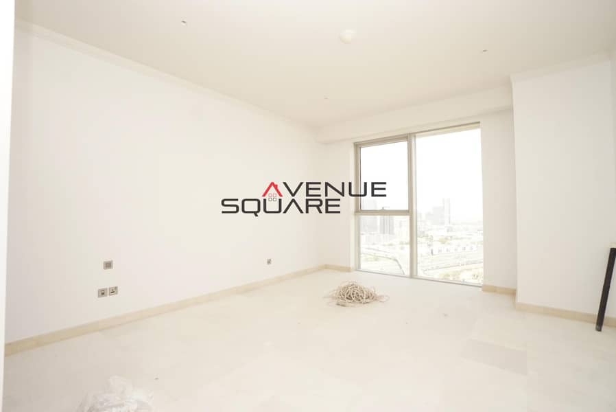 8 Panoramic View | High Floor | Vacant