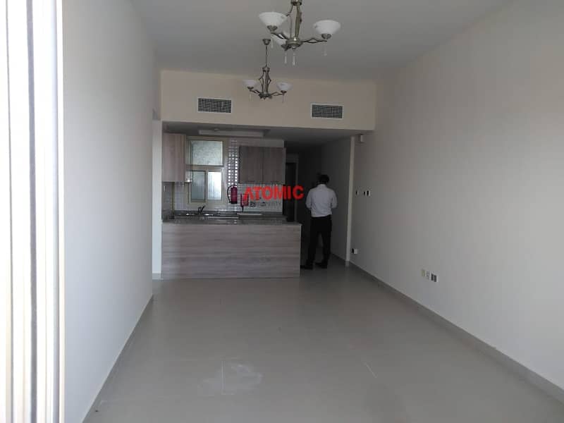 11 2 BED ROOM FOR RENT IN AL FALAK RESIDENCE - DSO - 45000 /-