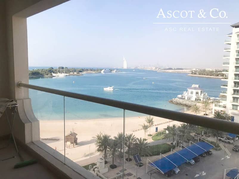 2 Amazing View |  One Bed Apartment | Palm