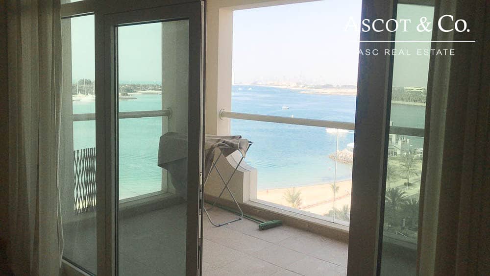 9 Amazing View |  One Bed Apartment | Palm