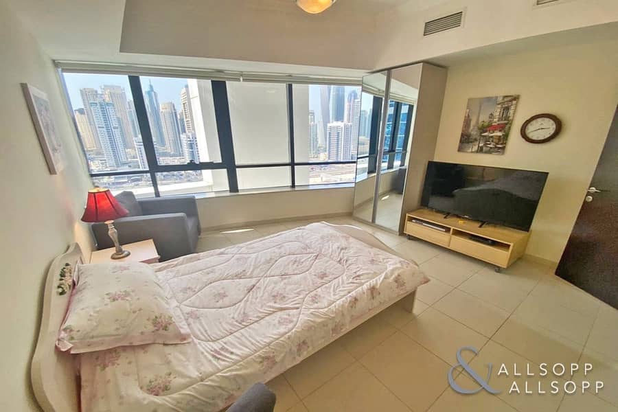 9 3 Bedrooms | Marina Skyline View | VOT