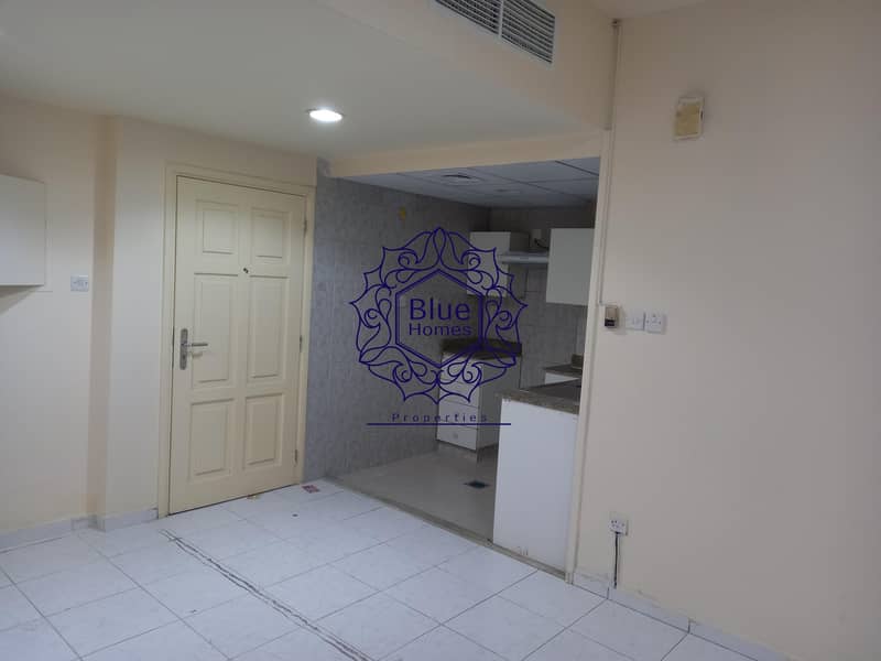 7 Located Studio Only 30K Close To Metro In Al Mankhool