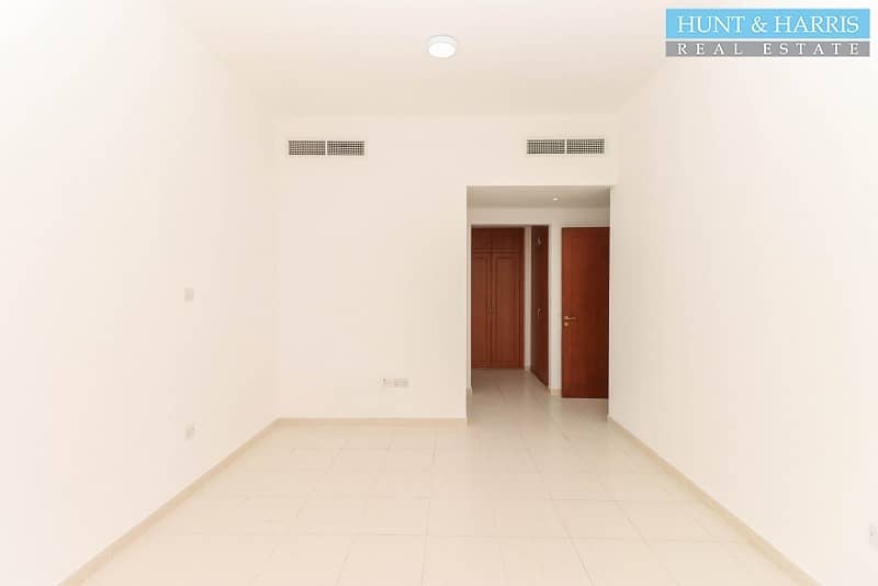 11 Upgraded Kitchen & Bathroom - Al Hamra Mall View - Vacant