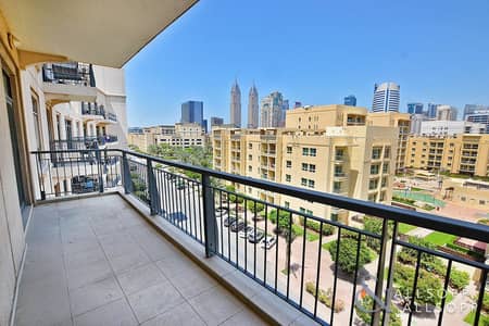 Best Layout | Large Balcony | A/C Free Best Layout | Large Balcony | A/C Free