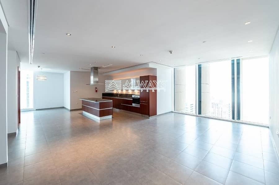 8 Burj and Sea View || Highly Spacious 2BR | Balcony
