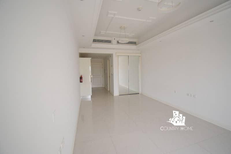 5 Chiller Free|Spacious Unit|With Balcony|Pool View