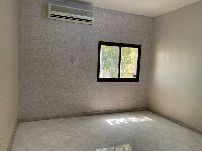 Simple and Neat Studio Available in Al Manaseer