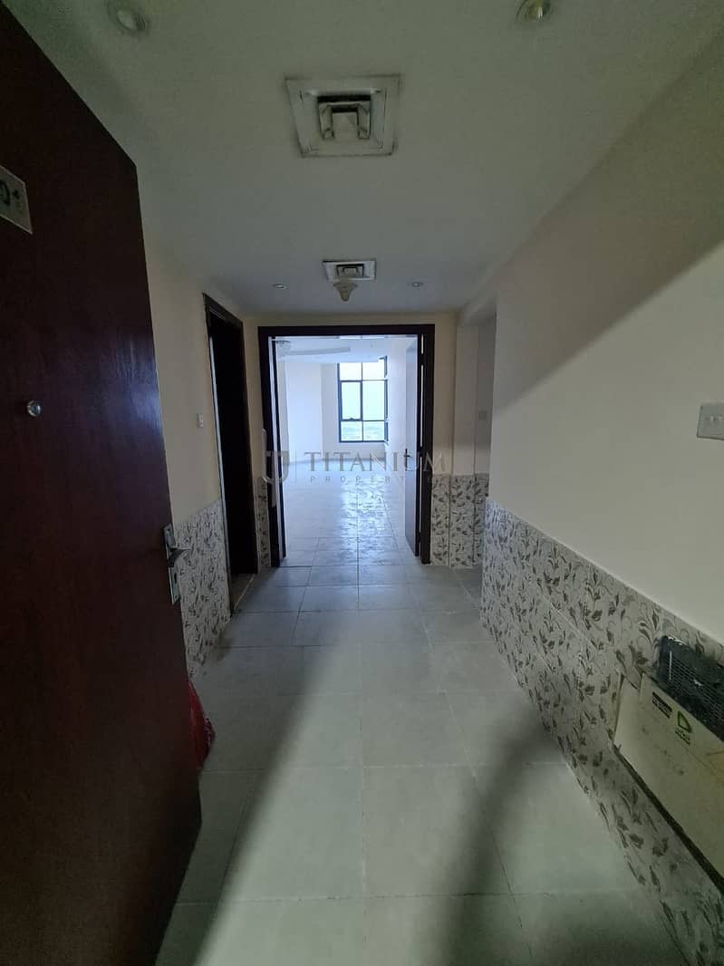 10 FULL SEA VIEW 3 BHK WITH MAID ROOM BEAUTIFUL SPACIOUS AL KHOR TOWER