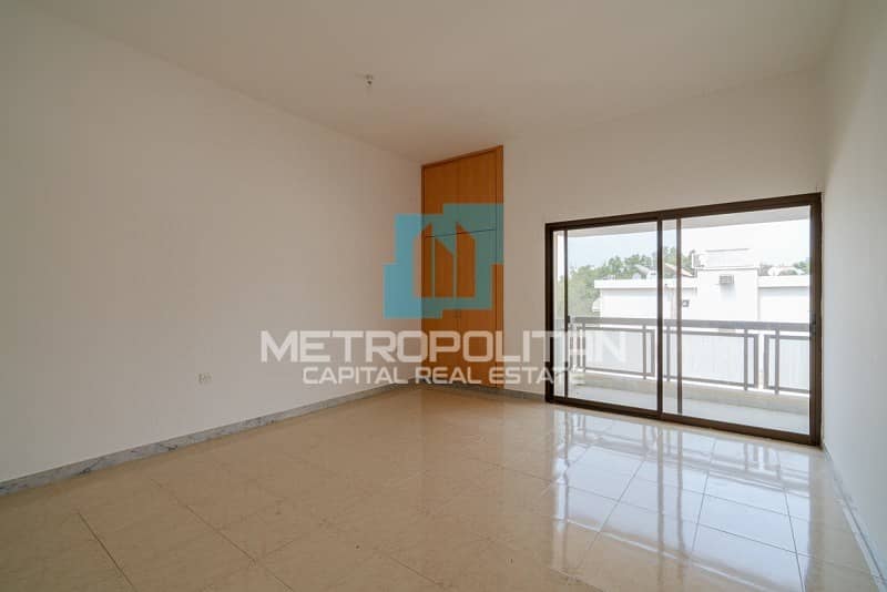 8 Hot Price | Spacious Layout | Balcony | Vacant Now