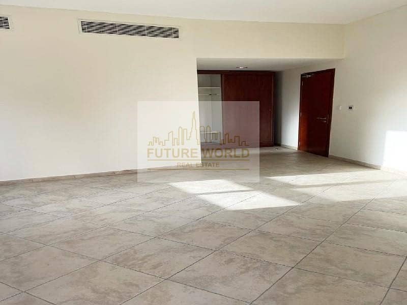 Unbeatable Price for Rent | Very Huge Layout of 2BR | Vacant