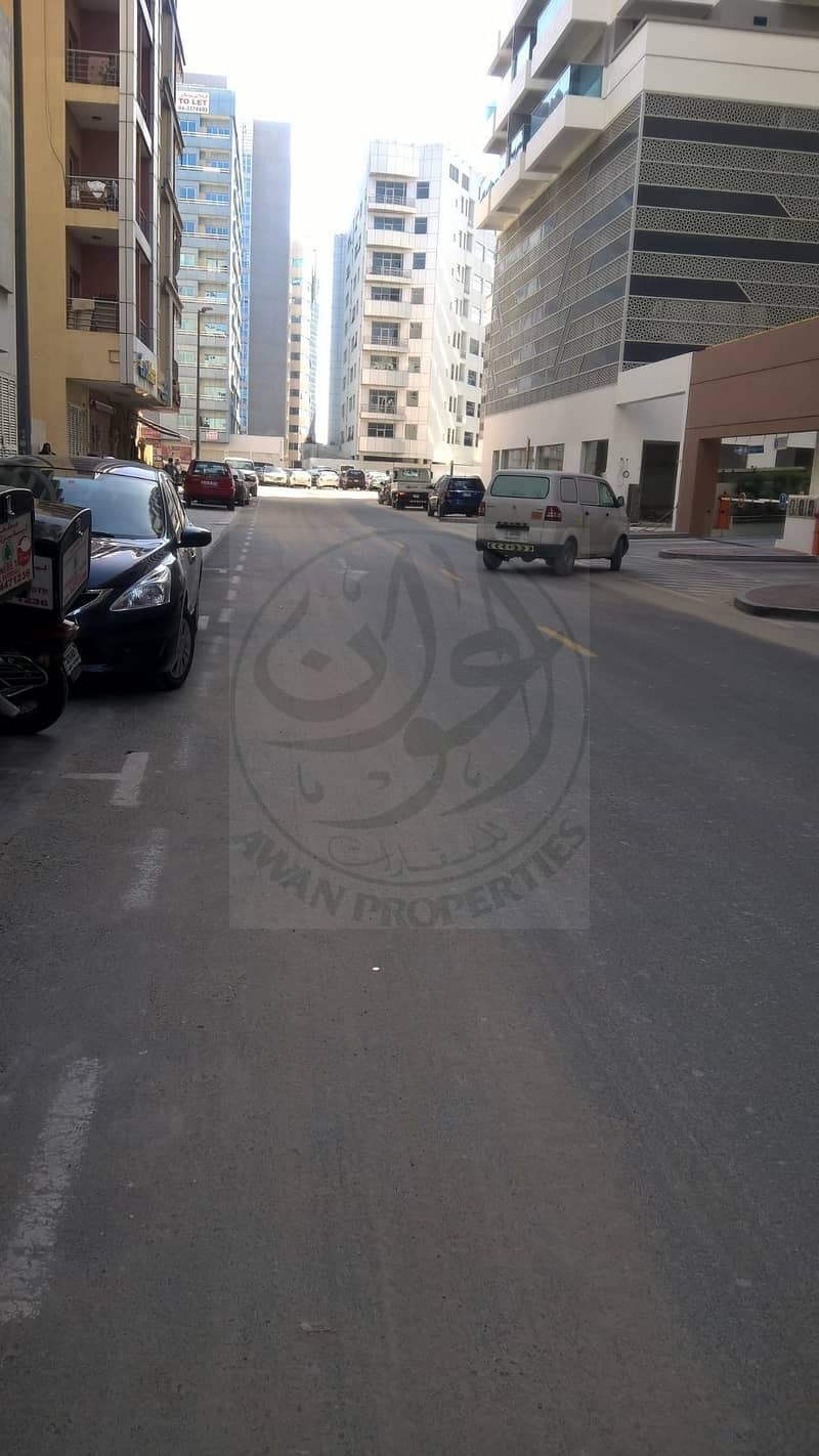 5 Road Facing Shop for rent In Al Barsha just 80k