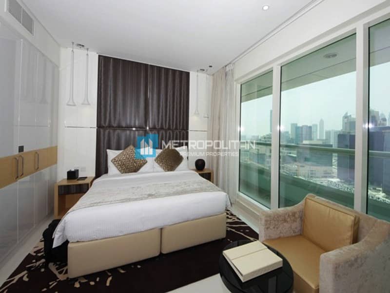 3 Vacant | Burj Khalifa view | Fully furnished