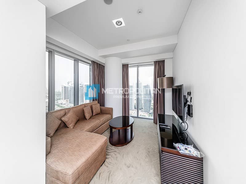 3 Vacant | Fully furnished | High floor | City View