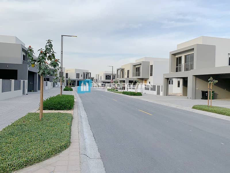 9 Close to park I Sidra3 I Back to Back villa