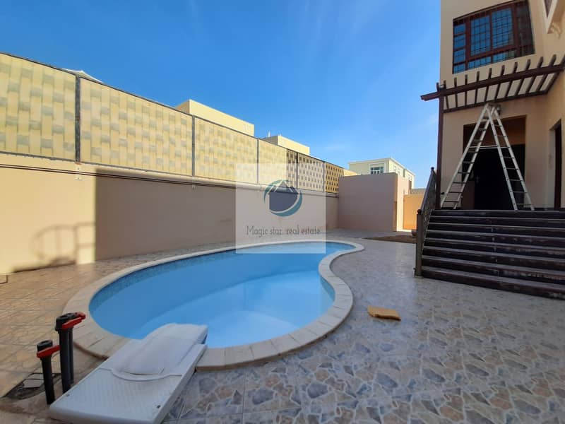 Spacious 6 Master Bed Villa With Pool+Driver Room In Khalifa City A