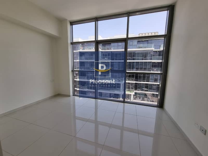 15 Brand New 3 Bed Apartment with full Golf Course View | VIP