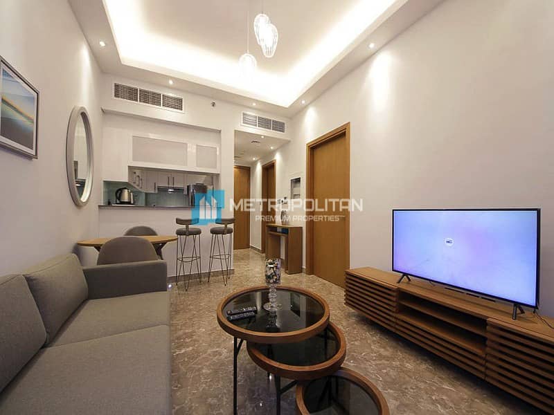 Luxury Furniture Stunning Marina View Middle Floor