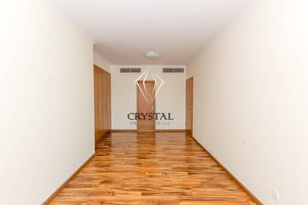 Well Maintained 1 BR Unfurnished Near to Metro Well Maintained 1 BR Unfurnished Near to Metro