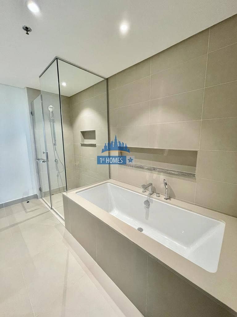 12 Full Creek & Burj View /  Brand New Flat / Ready To Move In