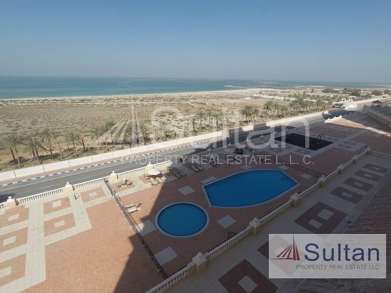 Sea View apartment in Royal breeze