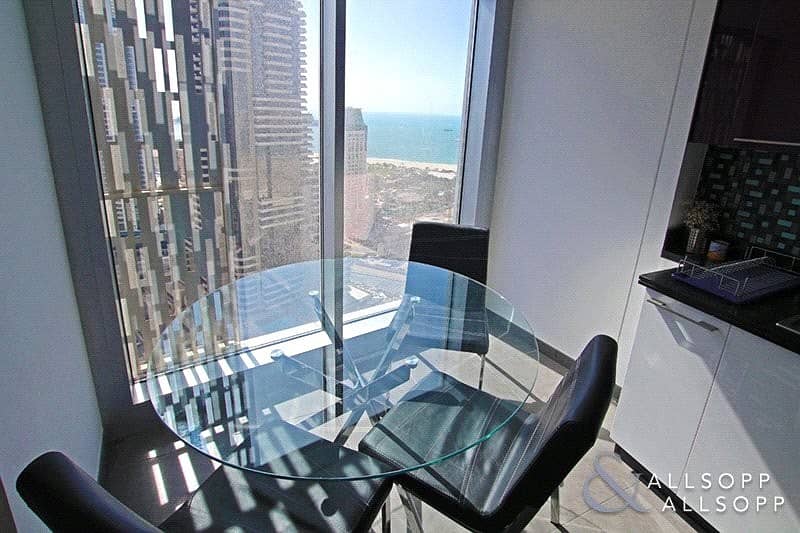 8 1 Bed | Cayan Tower | Water View | Balcony