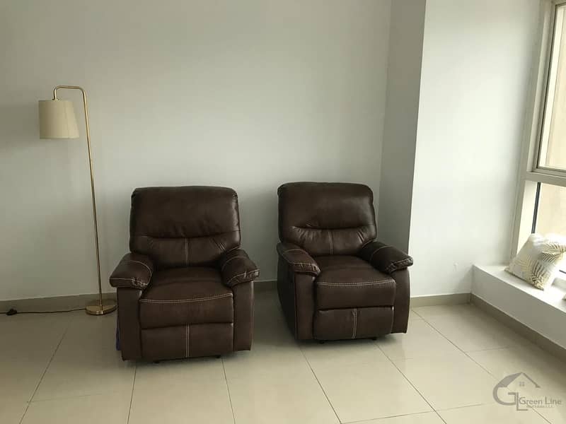 6 SUPER CLEAN FURNISHED 1 BEDROOM WITH BRIGHT INTERIORS