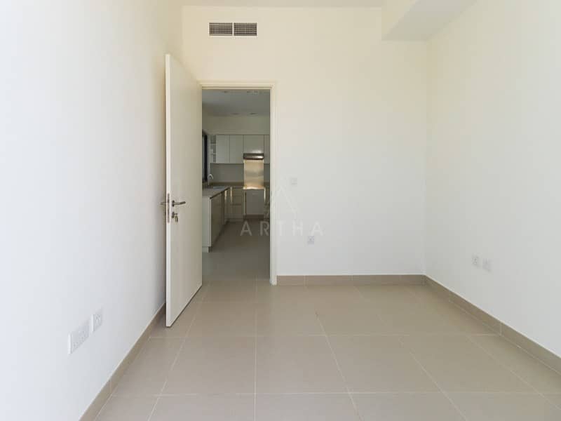 14 Corner unit | Close to the pool & Park | Best type