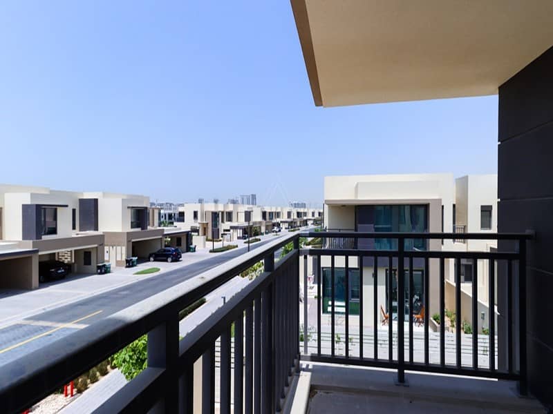 27 Corner unit | Close to the pool & Park | Best type