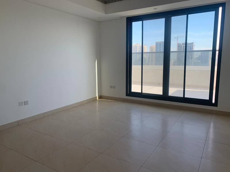 16 Hot Deal !!! Stylish Large One Bedroom with Big Balcony  In 12Chqs