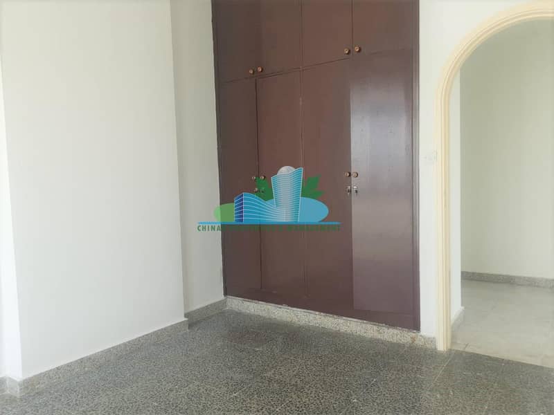 13 Beautiful 3 BHK w/ Maid| 4 Payments |Perfect location