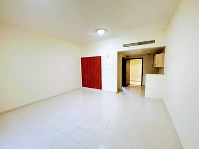 GREECE CLUSTER STUDIO FOR RENT 16K GREECE CLUSTER STUDIO FOR RENT 16K