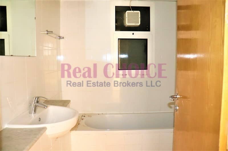 61 Hot Deal! | 4 Cheques 3BR Plus Laundry |Chiller Free
