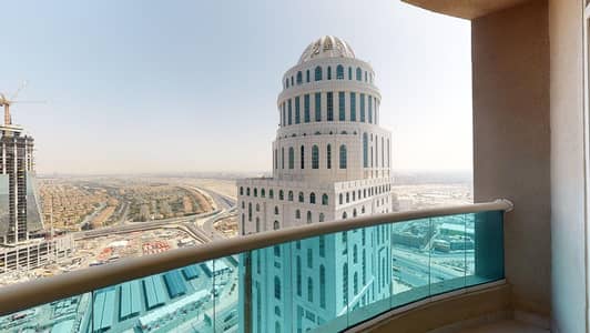 50% off commission | City views | Maid's room 50% off commission | City views | Maid's room