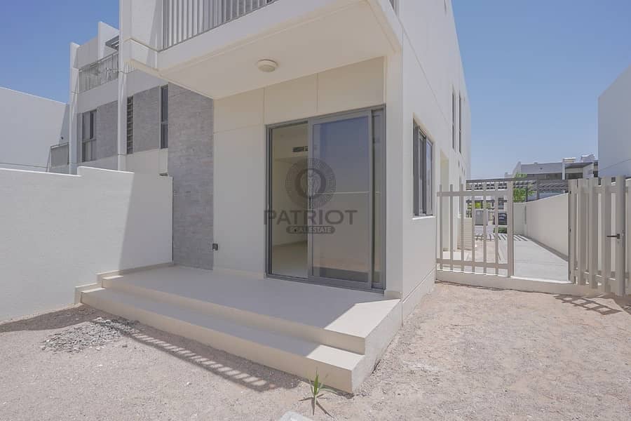 3 Brand new | Beautifully Upgraded 3BR Townhouse for sale in Akoya Oxygen, Juniper for AED 950,000/-