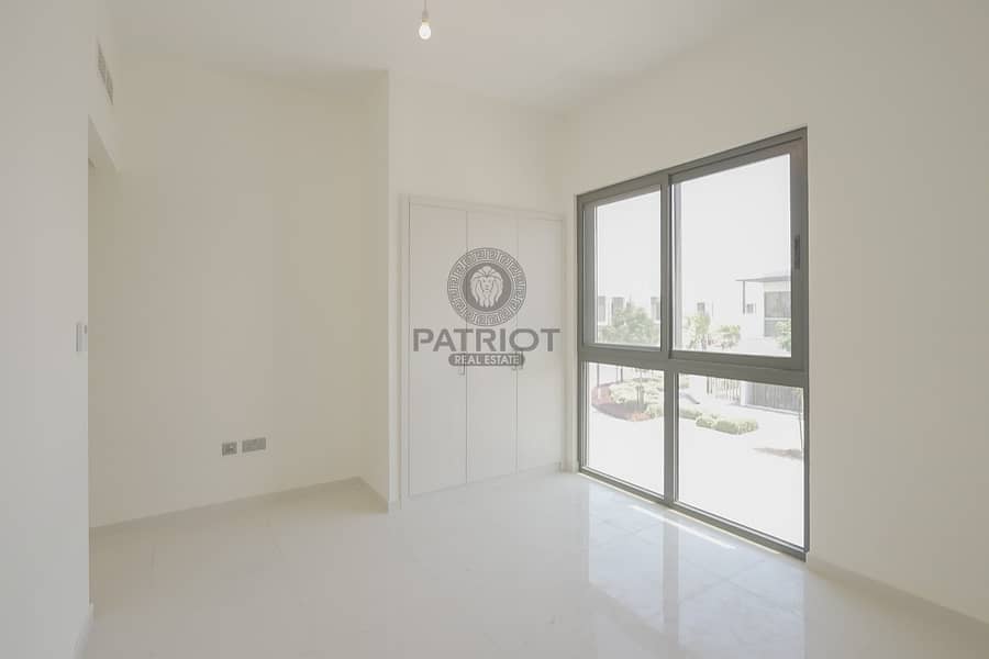 15 Brand new | Beautifully Upgraded 3BR Townhouse for sale in Akoya Oxygen, Juniper for AED 950,000/-