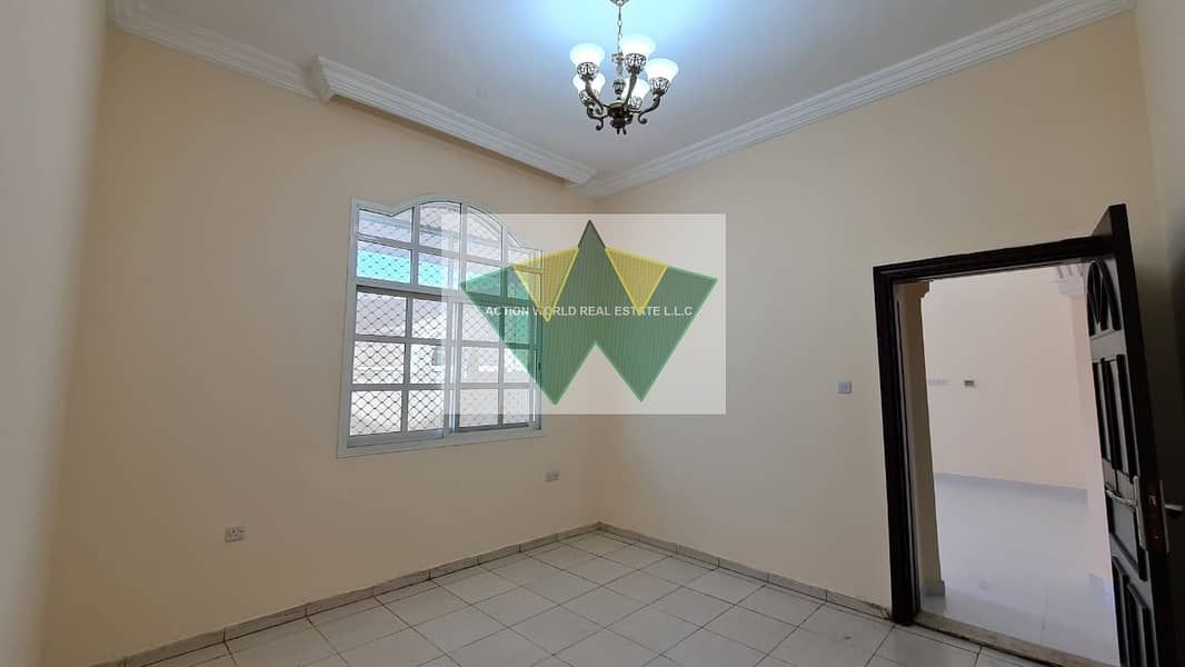 8 Pvt Entrance 5 Bedroom Villa for rent